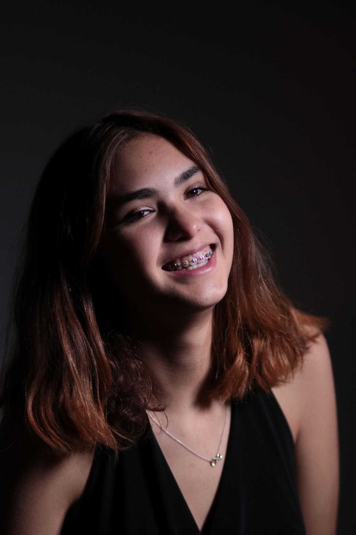 Paciente joven con brackets